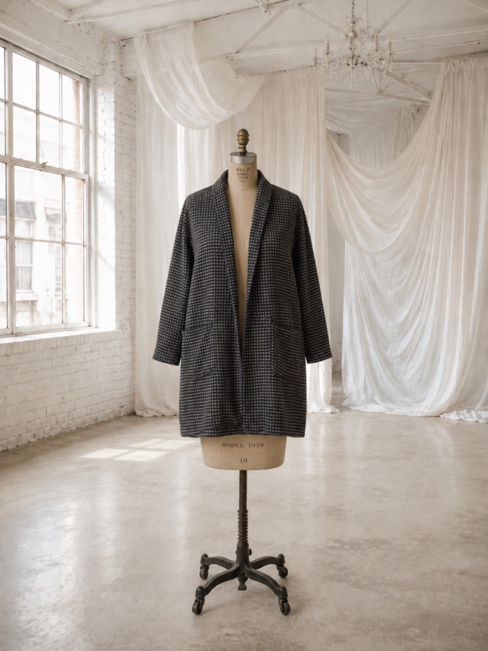 Vintage 80s Polka Dot Grid Pattern Torpedo Duster with Blazer Lapel Oversized